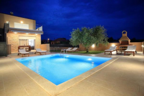 Beautiful Villa L&T 1 Nin